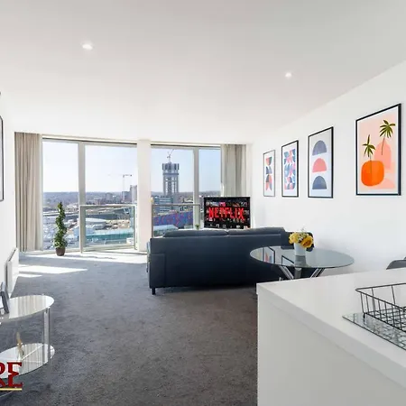 Unique One Bedroom In Centre Birmingham